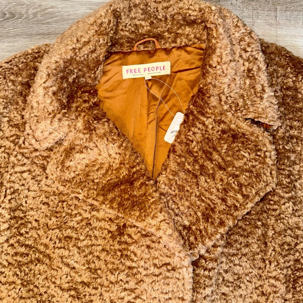 SOLD OUT on Ⓜ️ Free People Cozy Time Teddy Longline Vest Cashew Sherpa - Picture 8 of 8